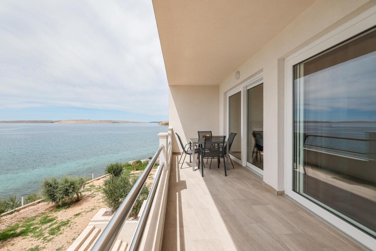 Beachfront Apartments Tic With Seaview Miletici Kültér fotó