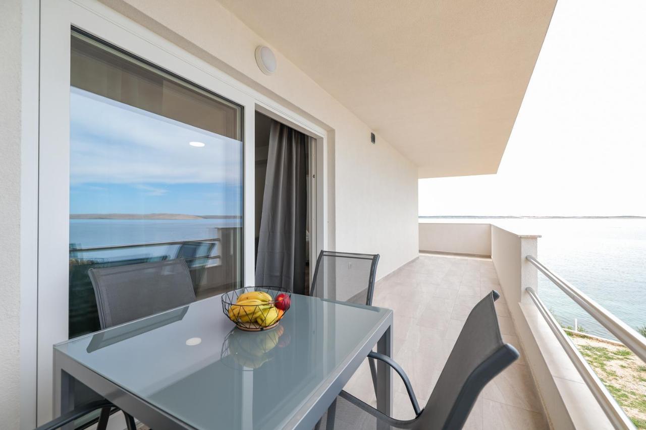 Beachfront Apartments Tic With Seaview Miletici Kültér fotó