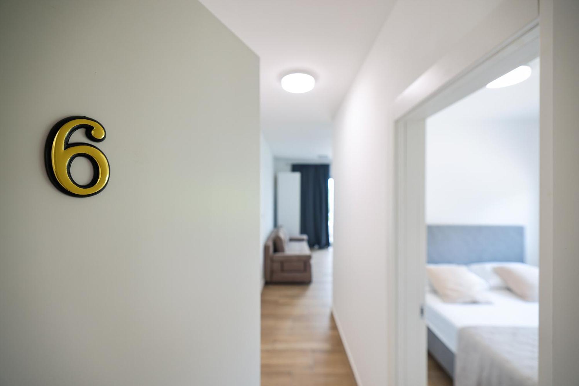 Beachfront Apartments Tic With Seaview Miletici Kültér fotó