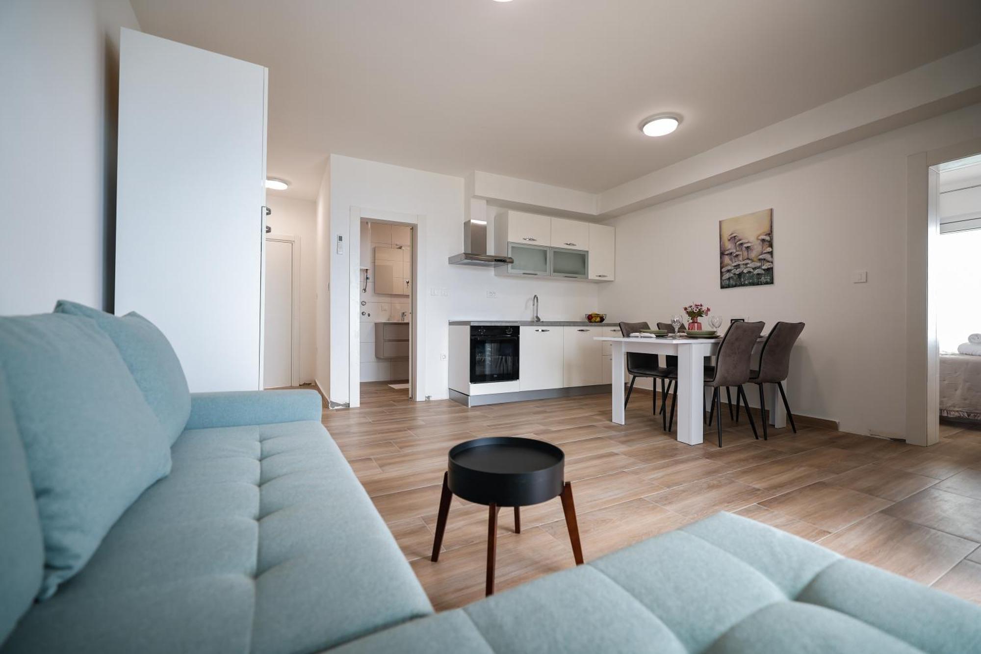 Beachfront Apartments Tic With Seaview Miletici Kültér fotó